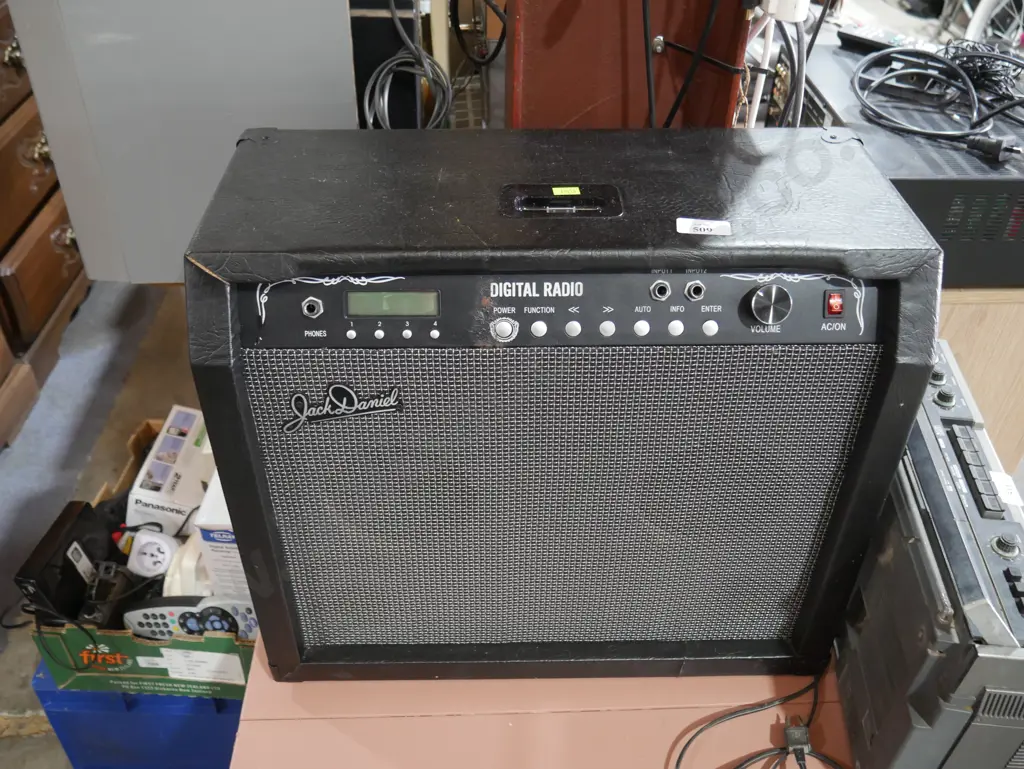 Jack Daniels radio Image 1++