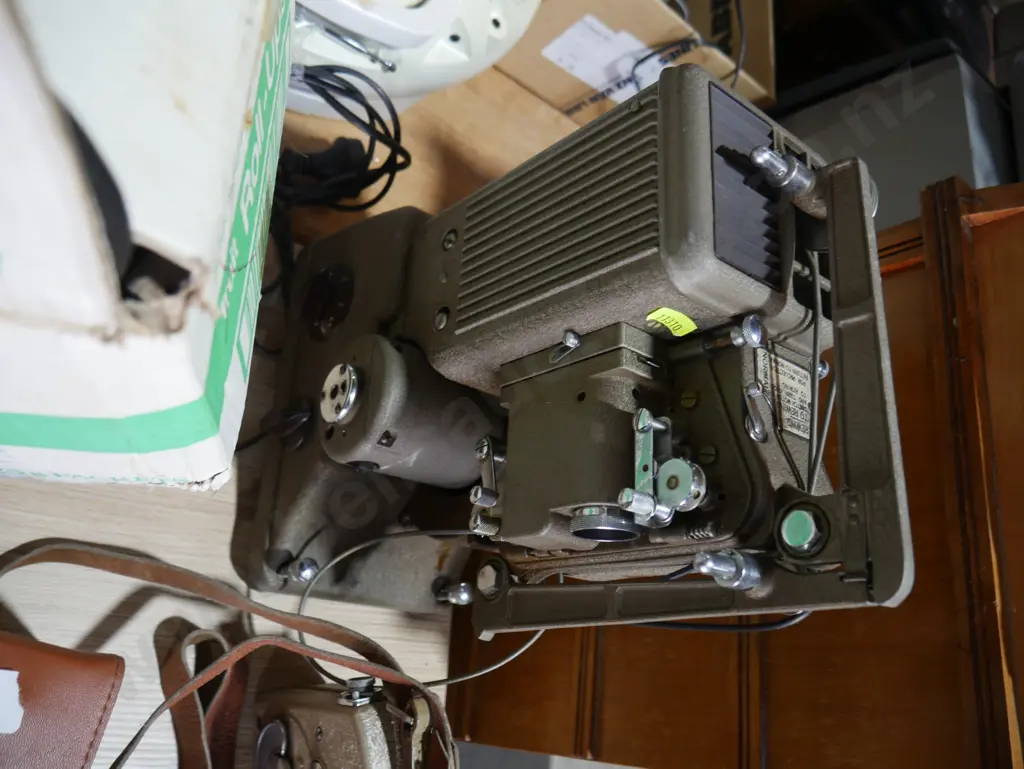 Film projector and accessories Image 1++
