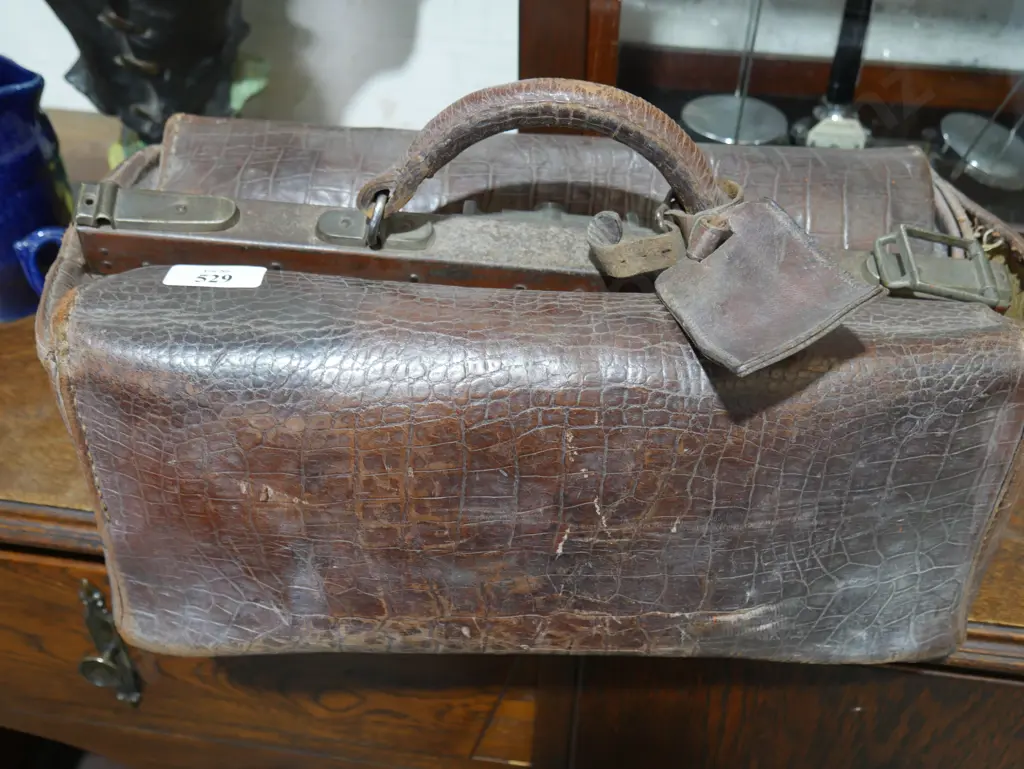 Doctors bag Image 1++