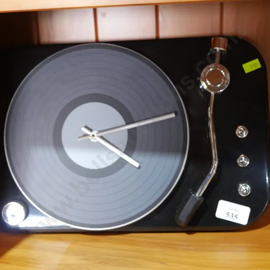 Record player clock
