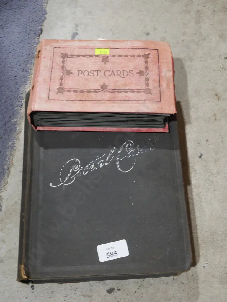 2 postcard albums Image 1++