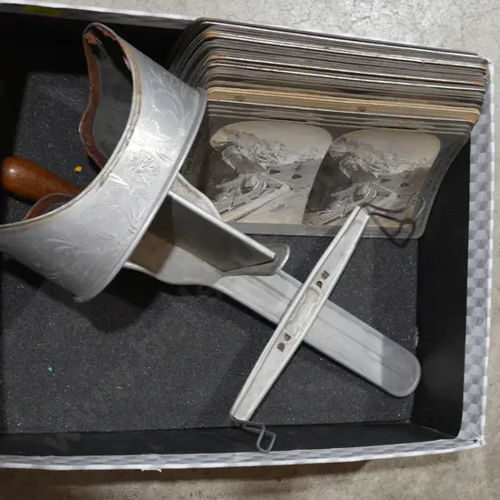 Stereoscope and cards