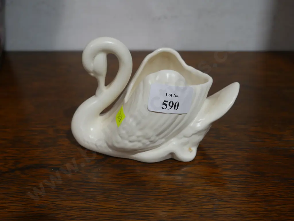 Small Crown Lynn Swan Image 1++