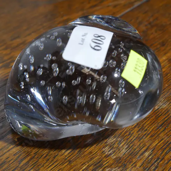 Glass paperweight