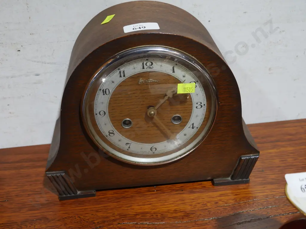 Mantle clock Image 1++