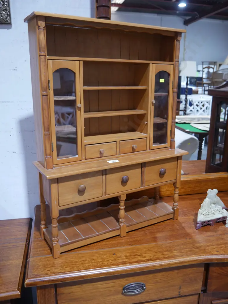 Small wall unit Image 1++