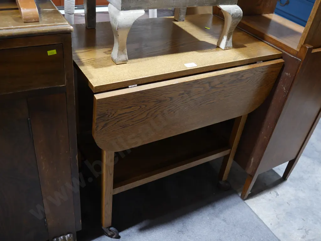 Dropside tea trolley Image 1++