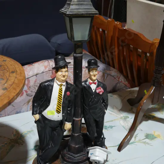 Laurel and Hardy lamp
