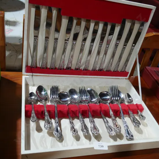 Canteen of cutlery