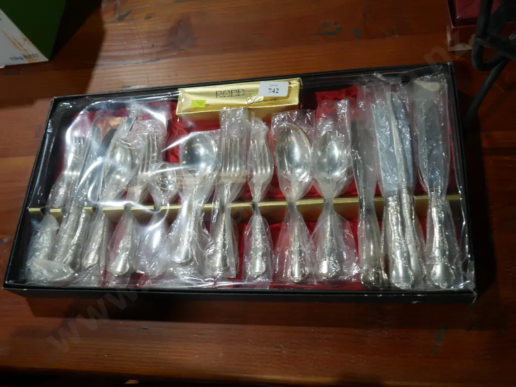 Box cutlery set Image 1++