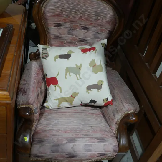 Arm chair