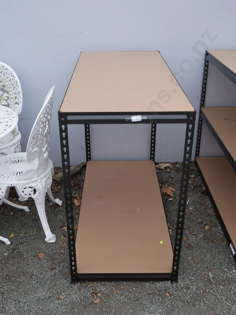 Metal shelf Image 1++