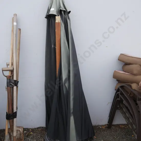 Sun umbrella