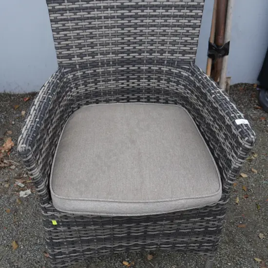 Outdoor chair