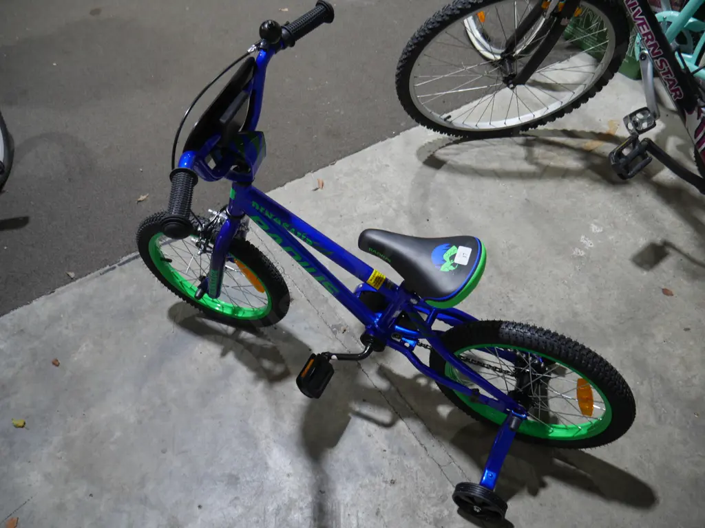 Child's bike Image 1++