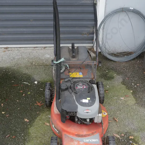 Tandem lawnmower