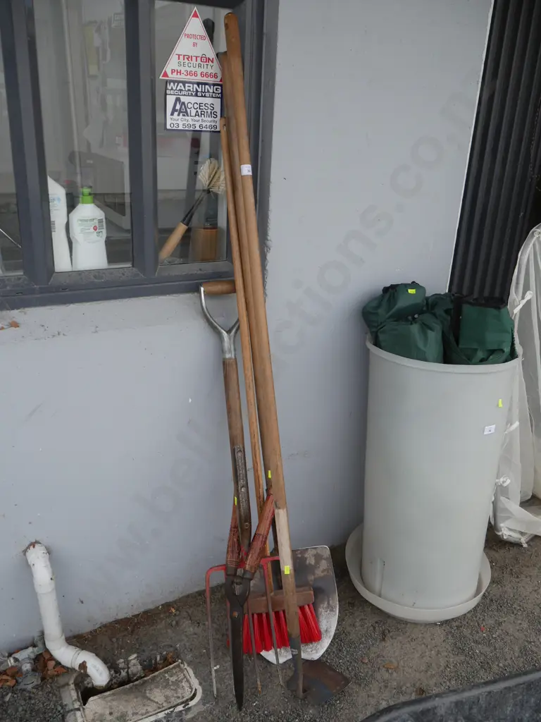 Garden tools Image 1++