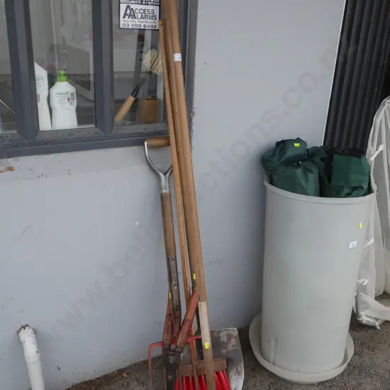 Garden tools