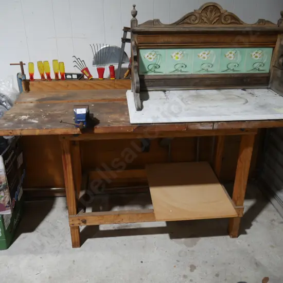 Work bench