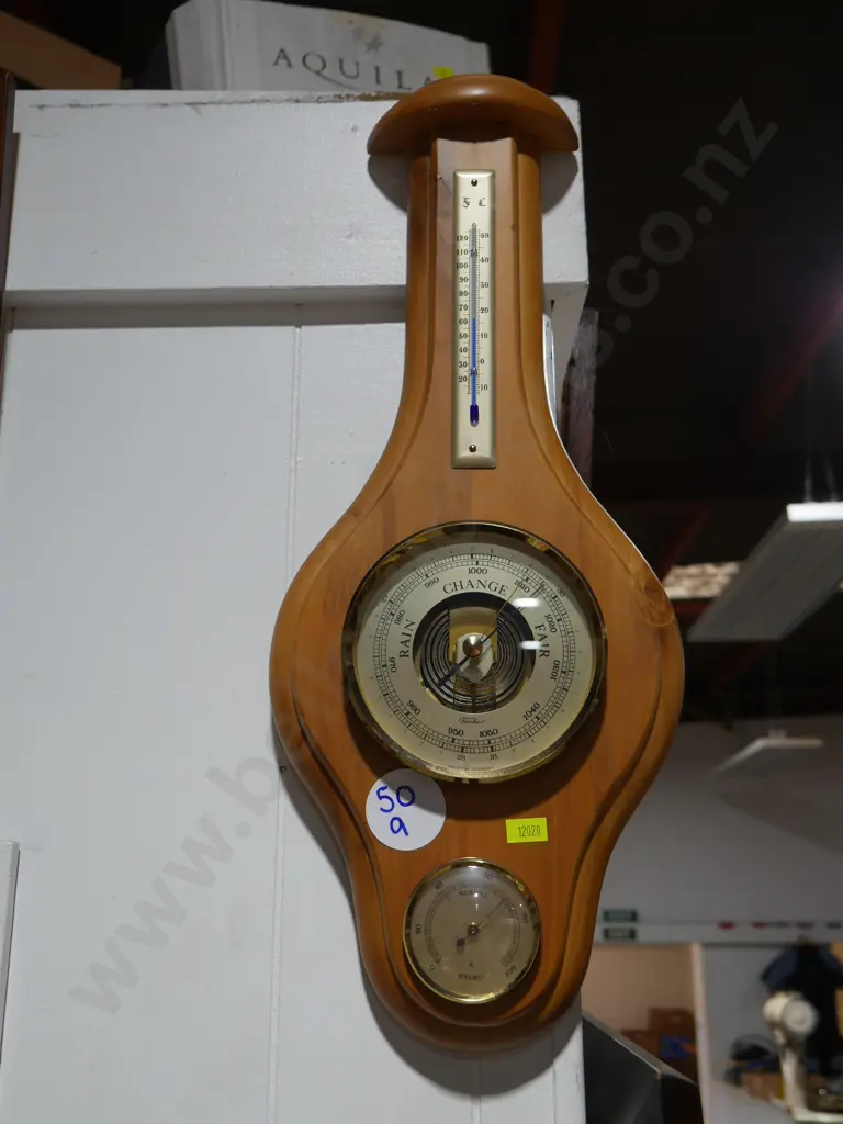 Barometer/thermometer Image 1++