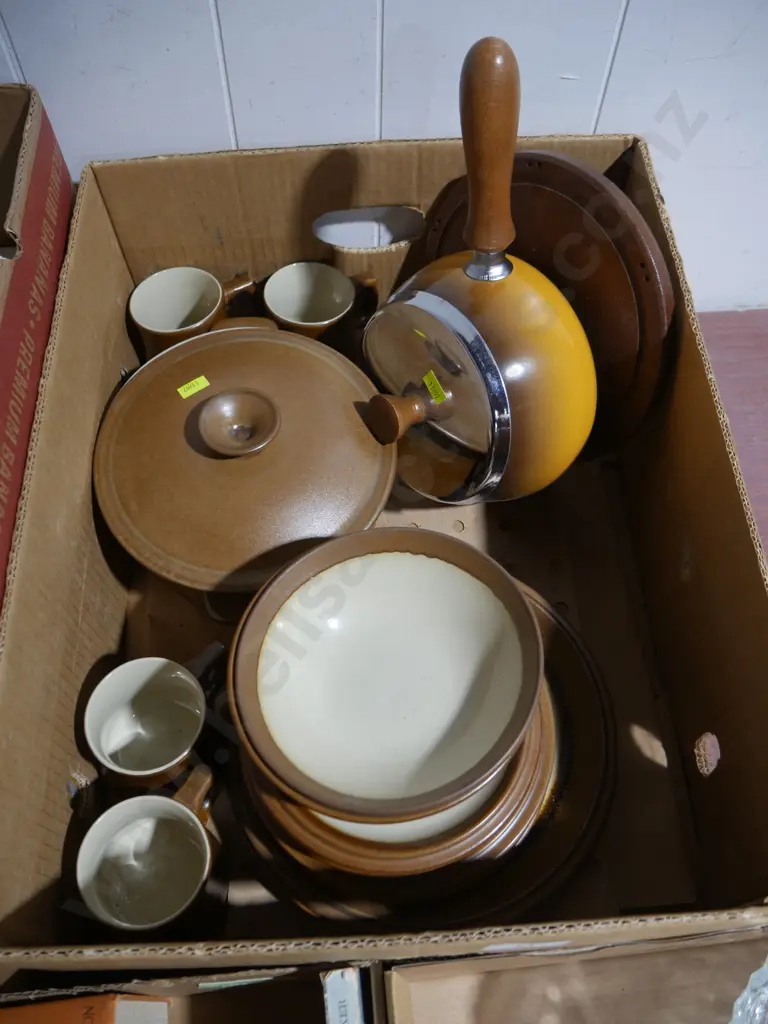 Temuka pottery etc Image 1++