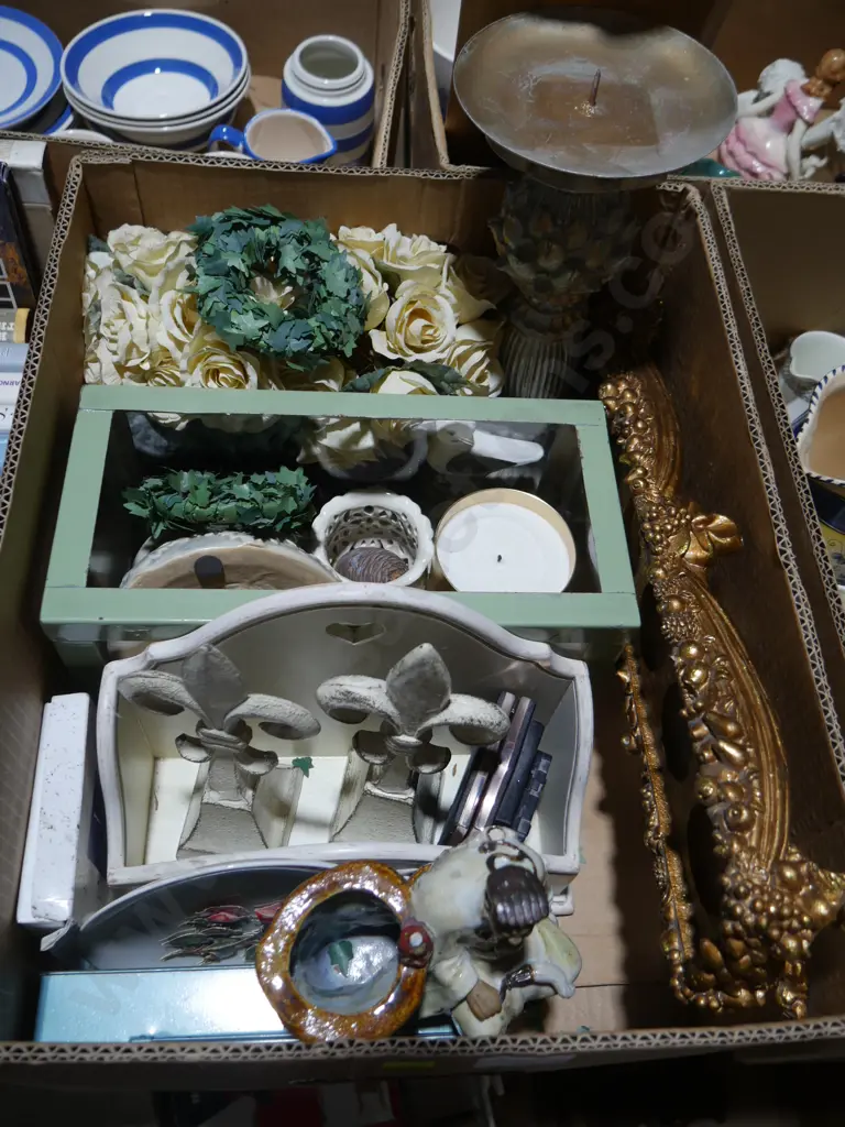 Decorative flowers, candle stand etc Image 1++