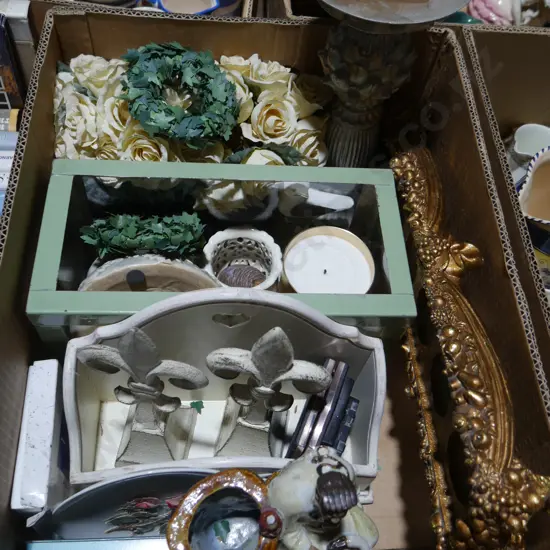 Decorative flowers, candle stand etc