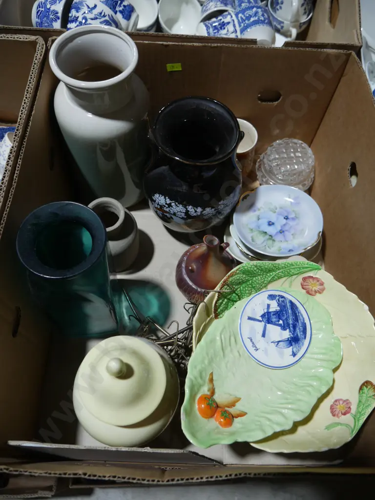 Vases, plates etc Image 1++
