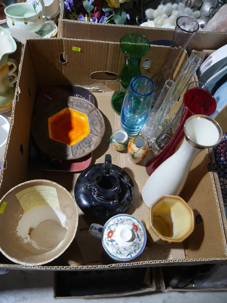 Vases, plate etc Image 1++