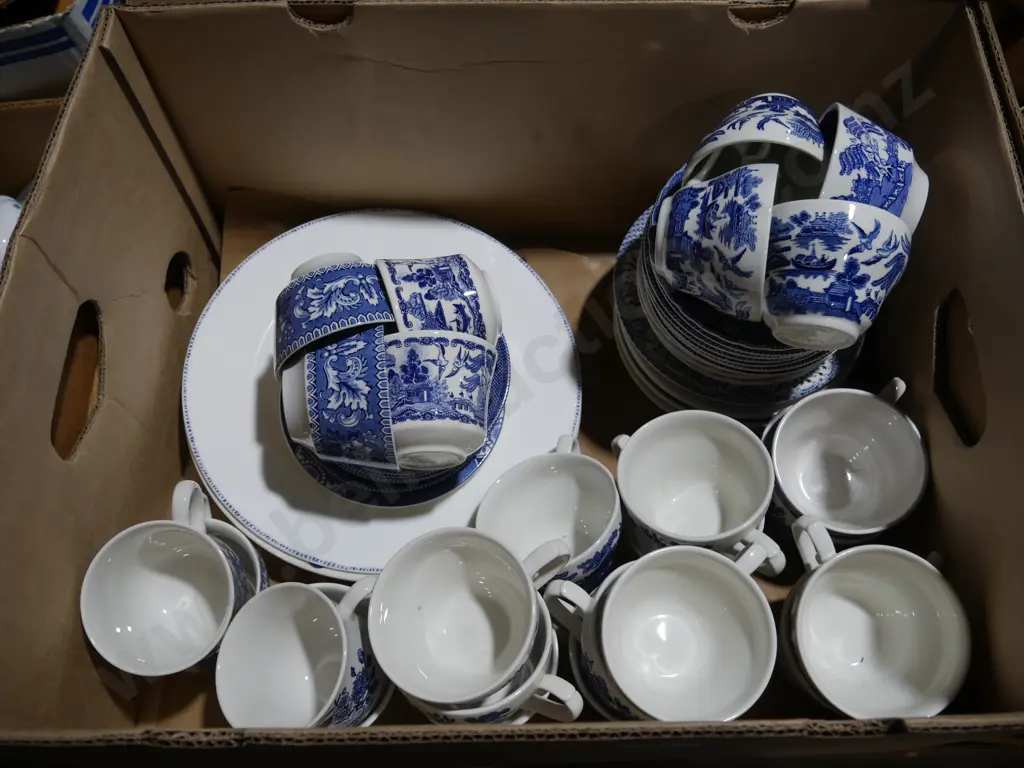 Blue and white china Image 1++