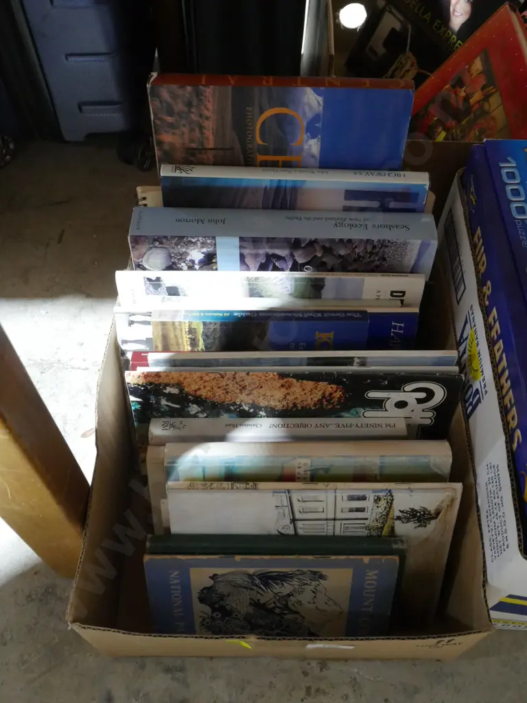 Books Image 1++