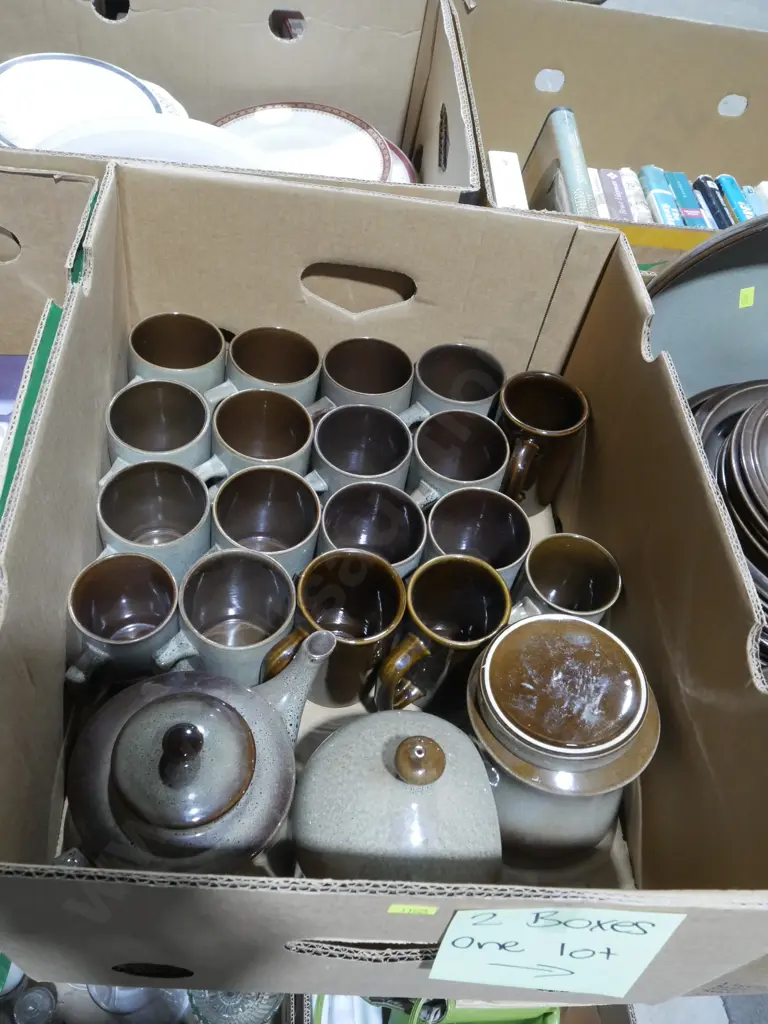 2 boxes of Temuka dinnerware Image 1++