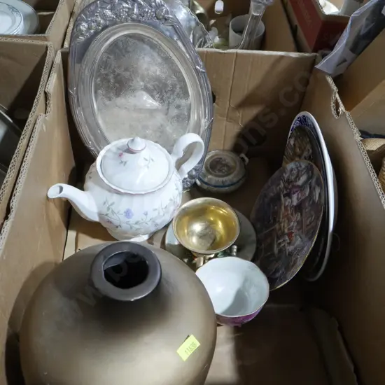 China, vase
