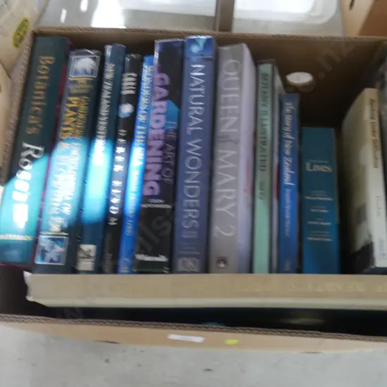 Box of gardening books etc