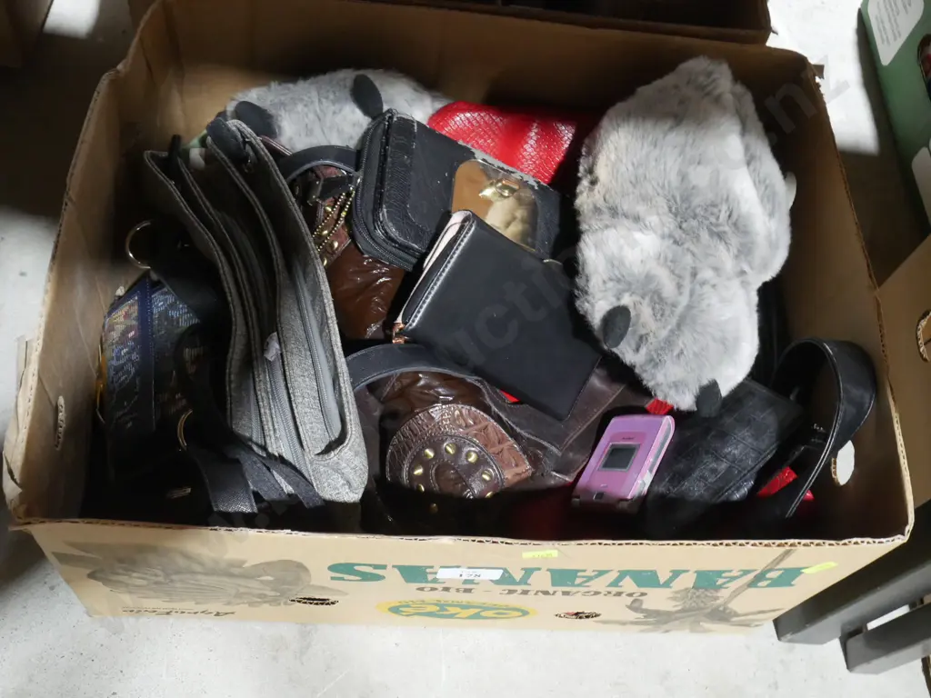 Handbags etc Image 1++