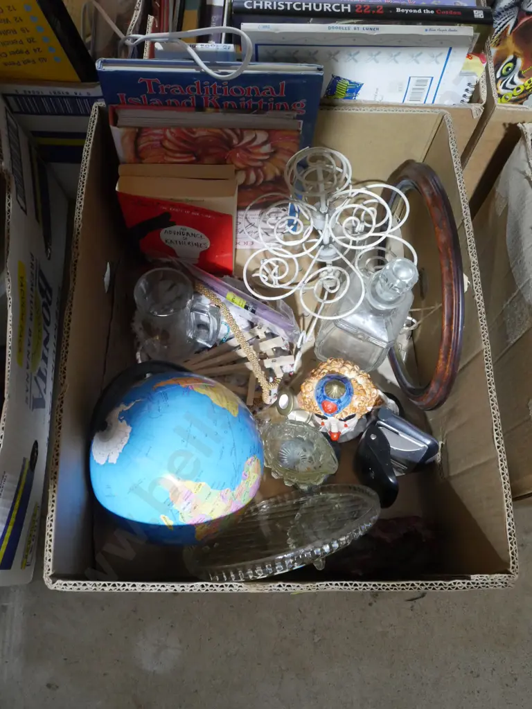Books, globe etc Image 1++