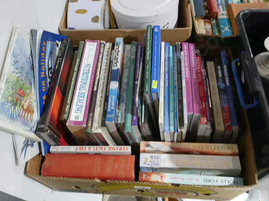 Books Image 1++