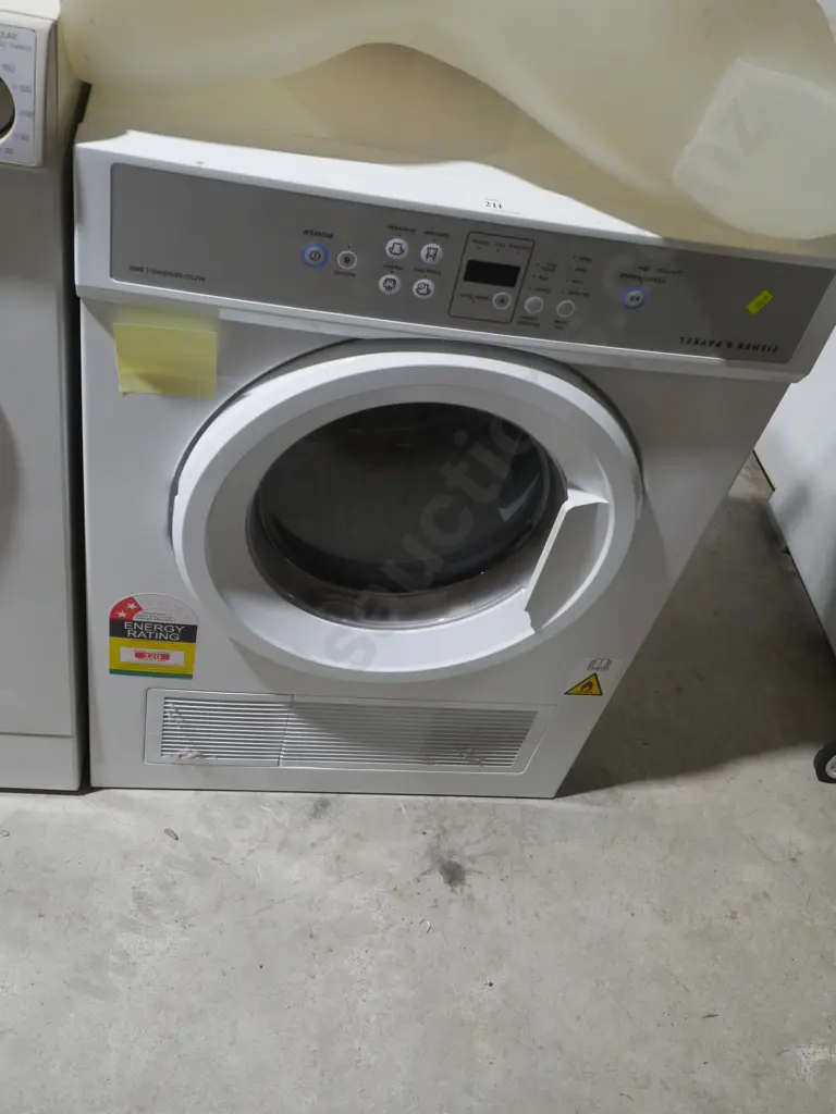 Fisher & Paykel clothes dryer Image 1++