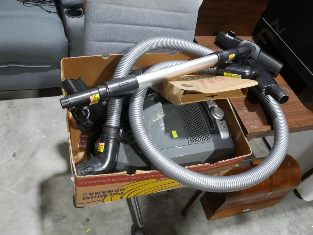 Sauber vacuum cleaner Image 1++