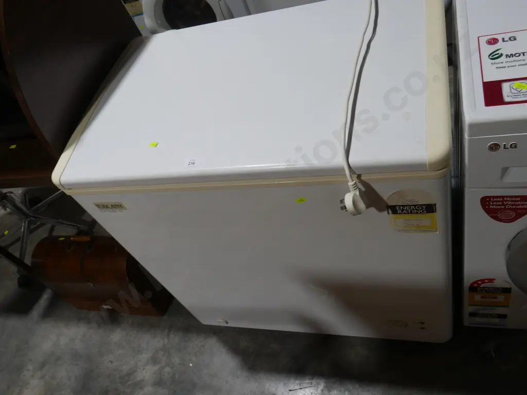 Tuscany chest freezer Image 1++