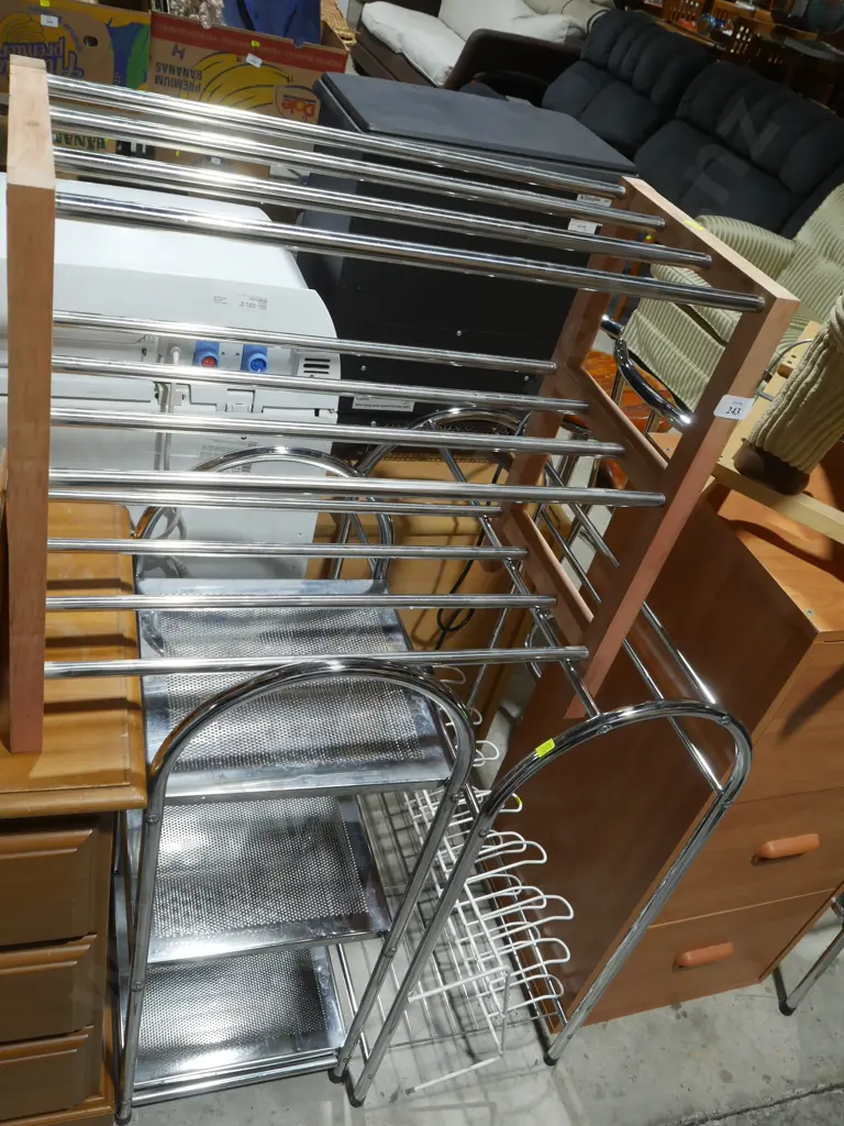 Assorted racks Image 1++