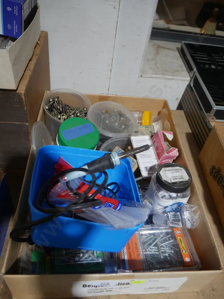 Screws etc Image 1++