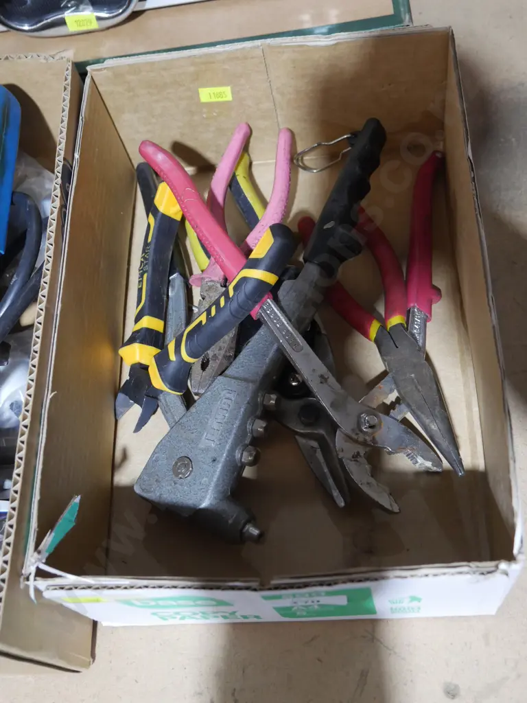 Pliers etc Image 1++