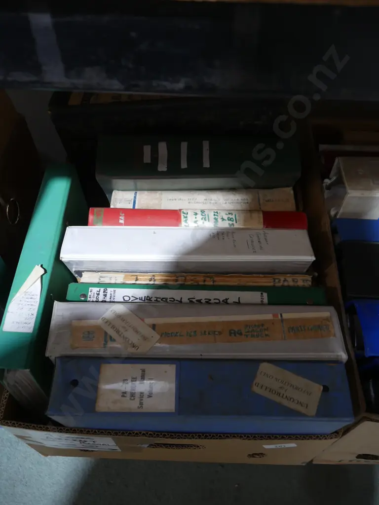 4 boxes of aircraft service manuals Image 1++