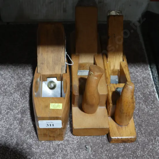 3 wood planes