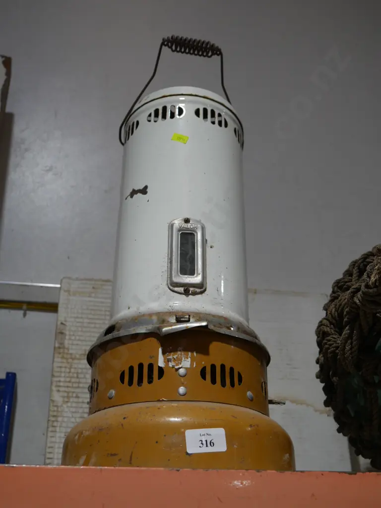 Paraffin heater Image 1++