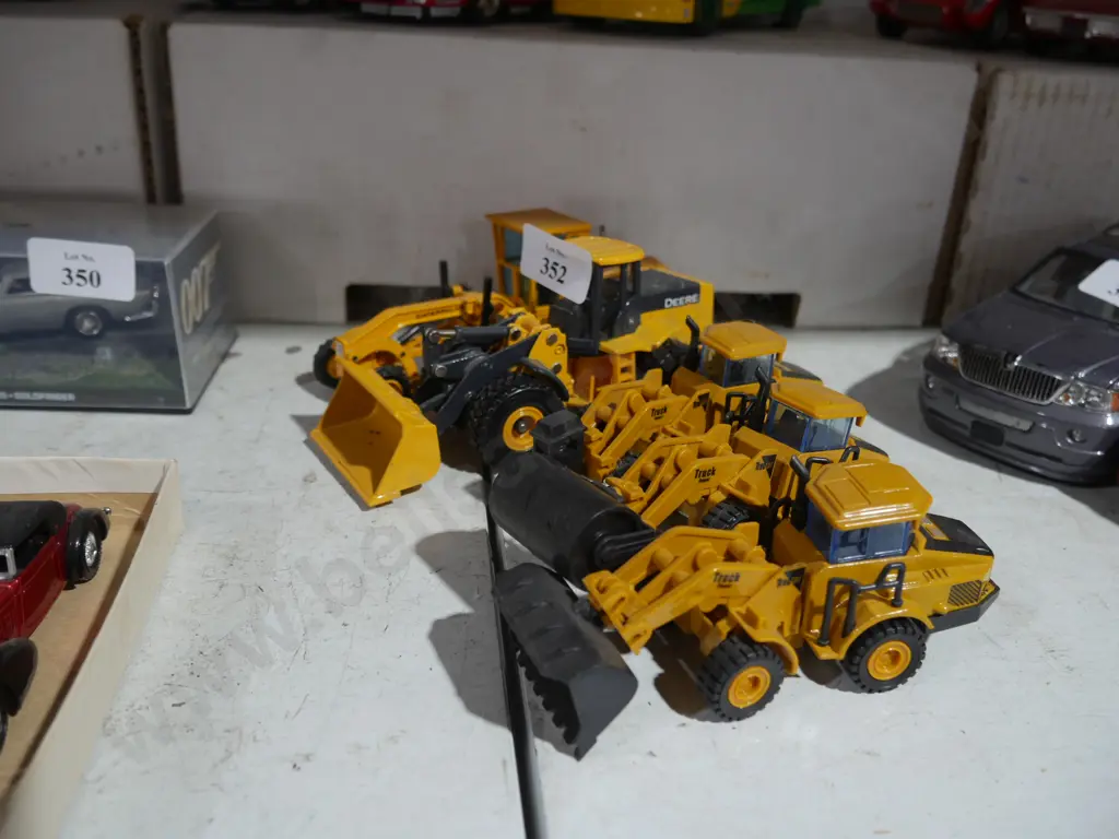 Five construction models Image 1++