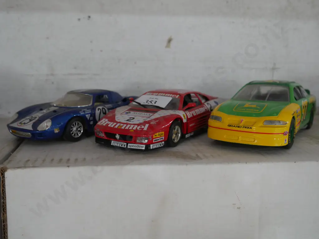 3 race cars Image 1++