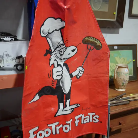 Footrot Flats cooking apron
