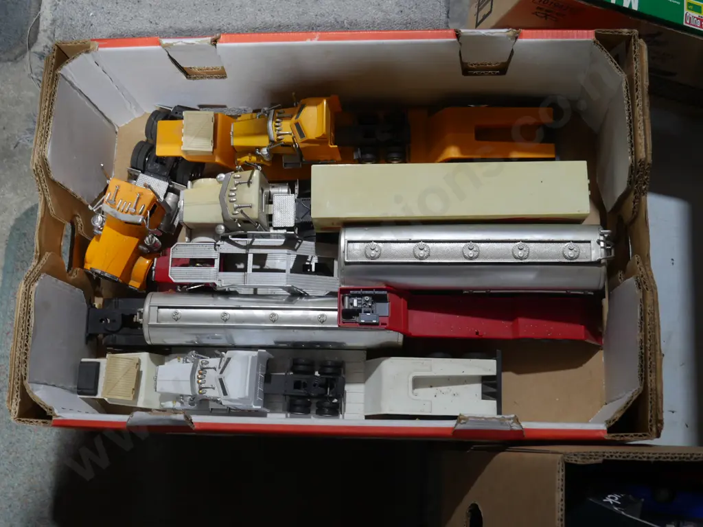 Model trucks Image 1++